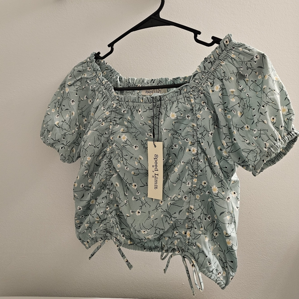 Speed limit crop top shirt, 14/16 kids size, Women's XS - Picture 2 of 4